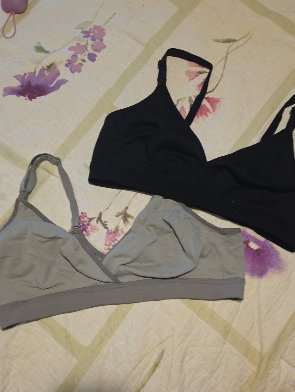 Nursing Bra Women’s Wireless - Black & Light Gray